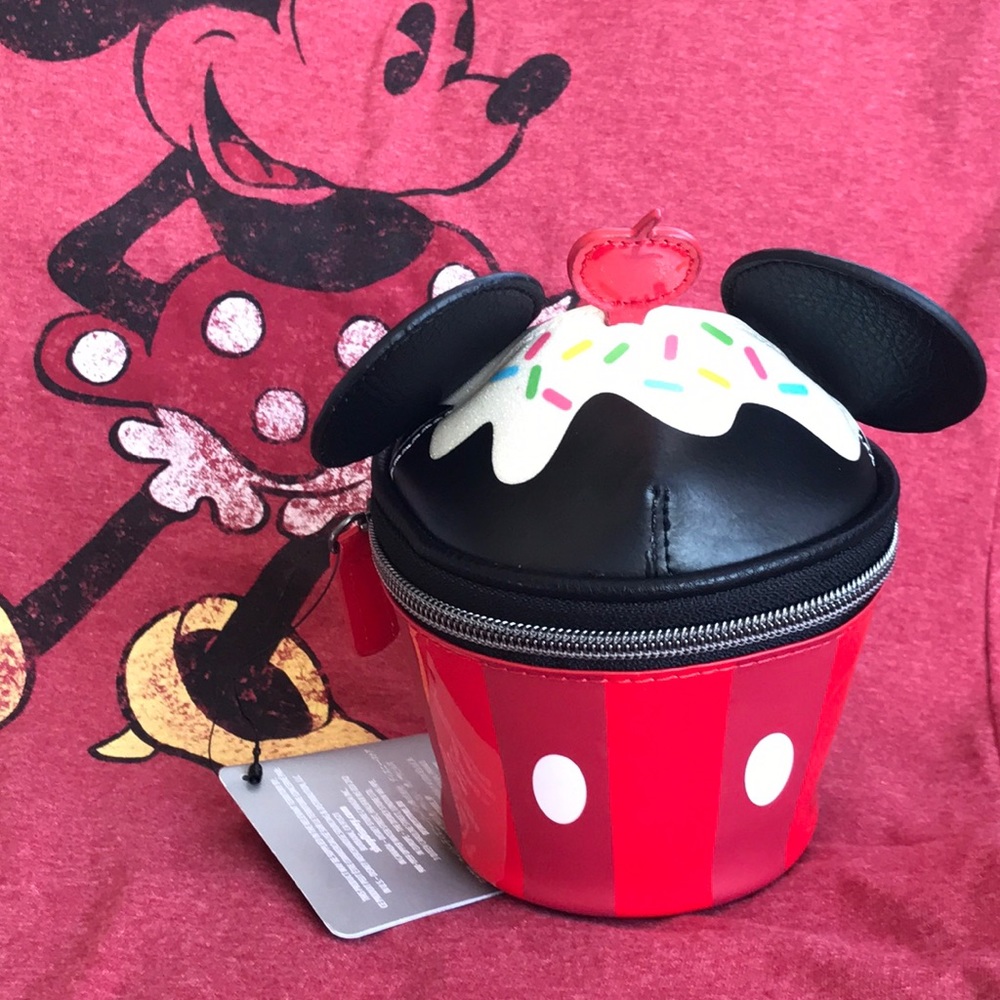 Mickey Mouse cupcake zipper clutch